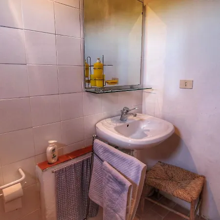 בית נופש Luxurious Farmhouse In With Garden *