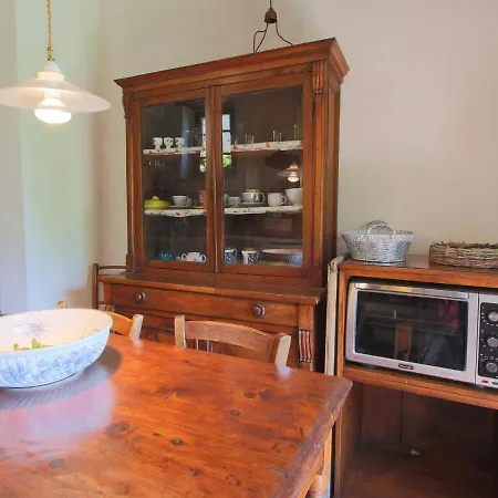 בית נופש Luxurious Farmhouse In With Garden