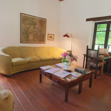Luxurious Farmhouse In With Garden Holiday home Umbertide
